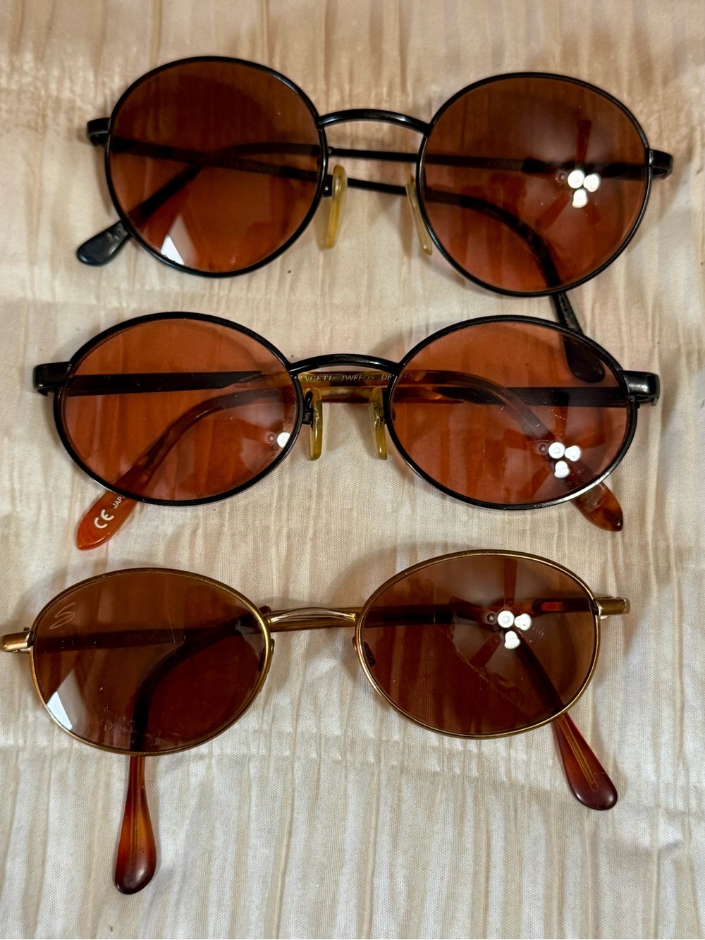 Vintage-Style Serengeti Round Brown Sunglasses - Women /Men Accessories AS IS